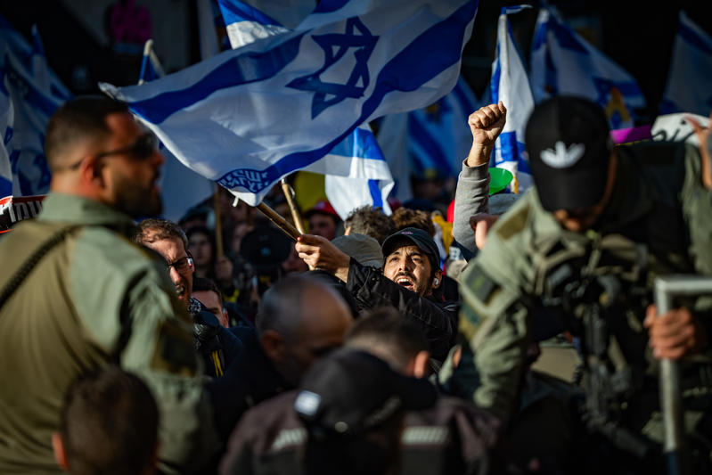 Israelis protest against Israeli prime minister Benjamin Netanyahu and his government.