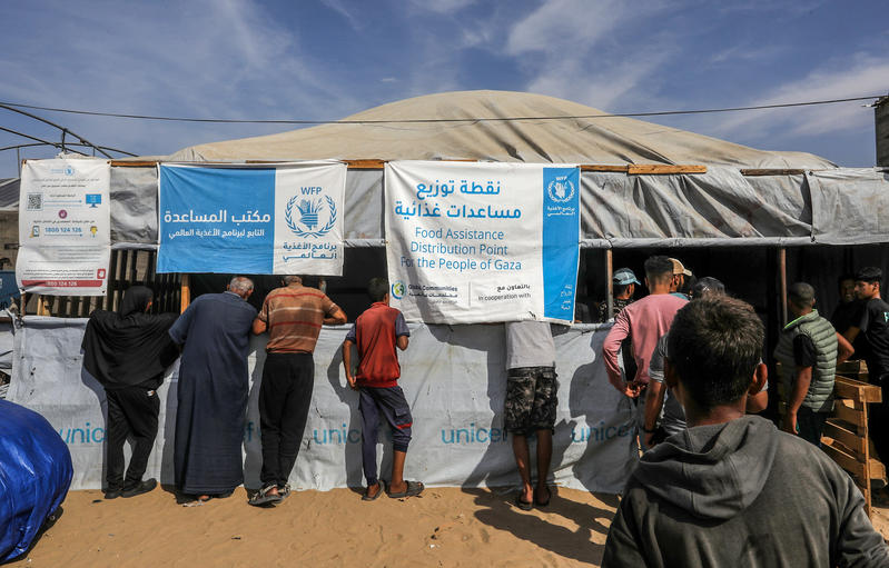 Humanitarian Aid entering Gaza through the Israeli Kerem Shalom Crossing, in Khan Yunis, in the southern Gaza Strip, November 2, 2025.
