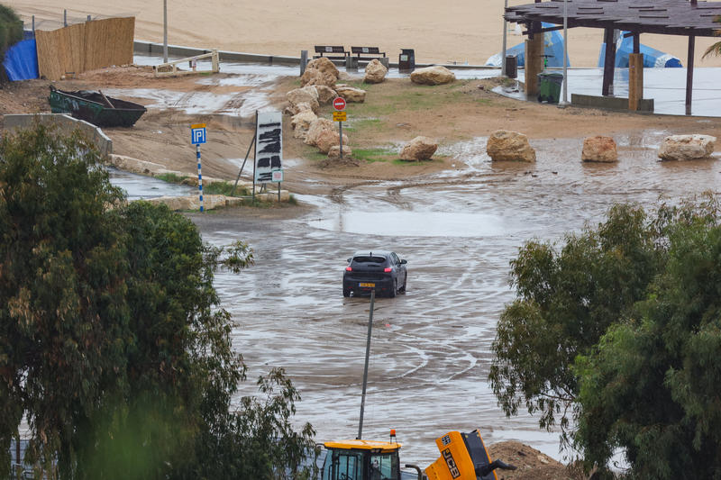 Heavy winds and rain at the beach in the southern Israeli city of Ashdod, December 10, 2025.