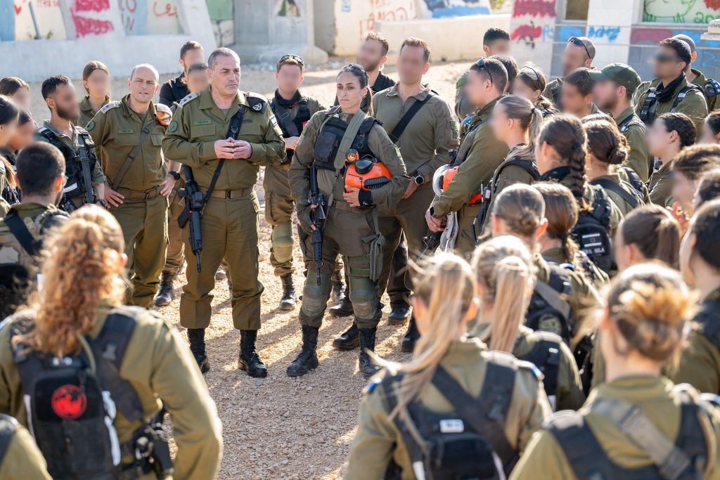 IDF Chief of the General Staff Eyal Zamir with female soldiers on the International Women's Day, March 8, 2026.