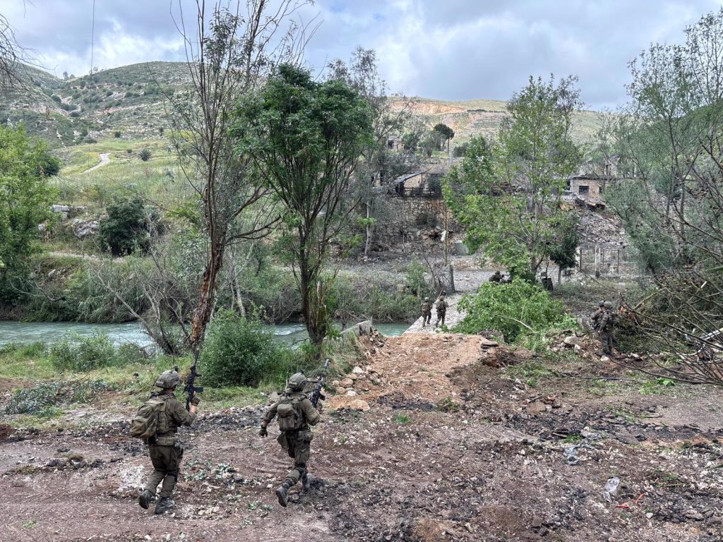 Golani Special Operations Forces operating in a special operation to clear the Litani area and gain operational control of the area. May 12, 2026.