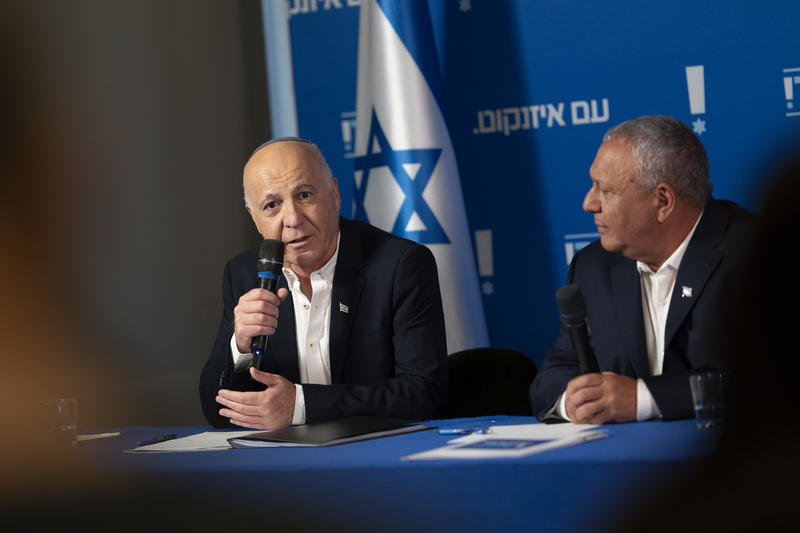 Gadi Eisenkot, head of the Yashar party, holds a press conference with the party’s new member Yoram Cohen in Tel Aviv, May 5, 2026.