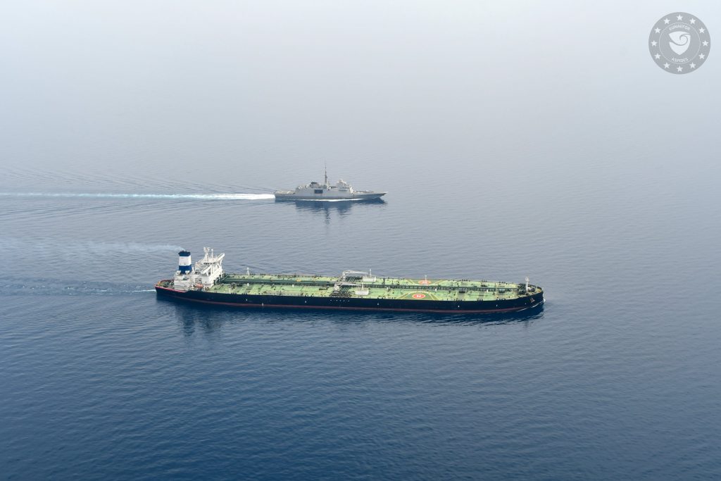 Merchant vessel in the Red Sea under the protection of the Aspides forces, September 7, 2026.